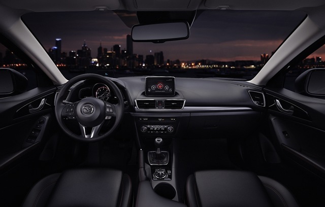 Mazda 3 / Axela Hatchback photo 70