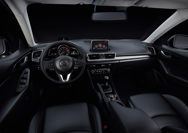 Mazda 3 / Axela Hatchback photo 71