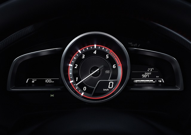 Mazda 3 / Axela Hatchback photo 80