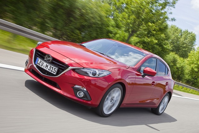 Mazda 3 / Axela Hatchback photo 7