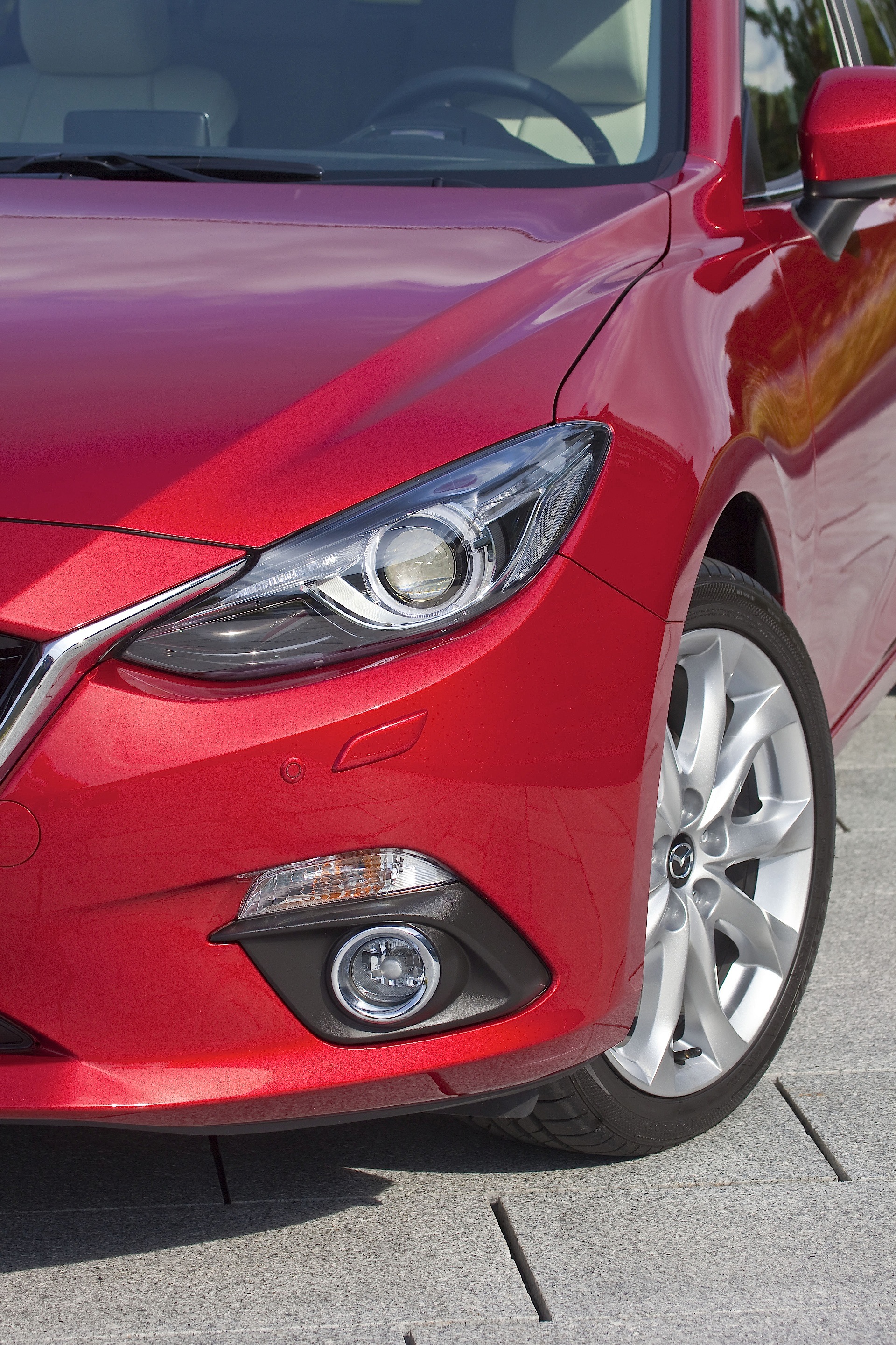 Mazda 3 / Axela Hatchback photo 27