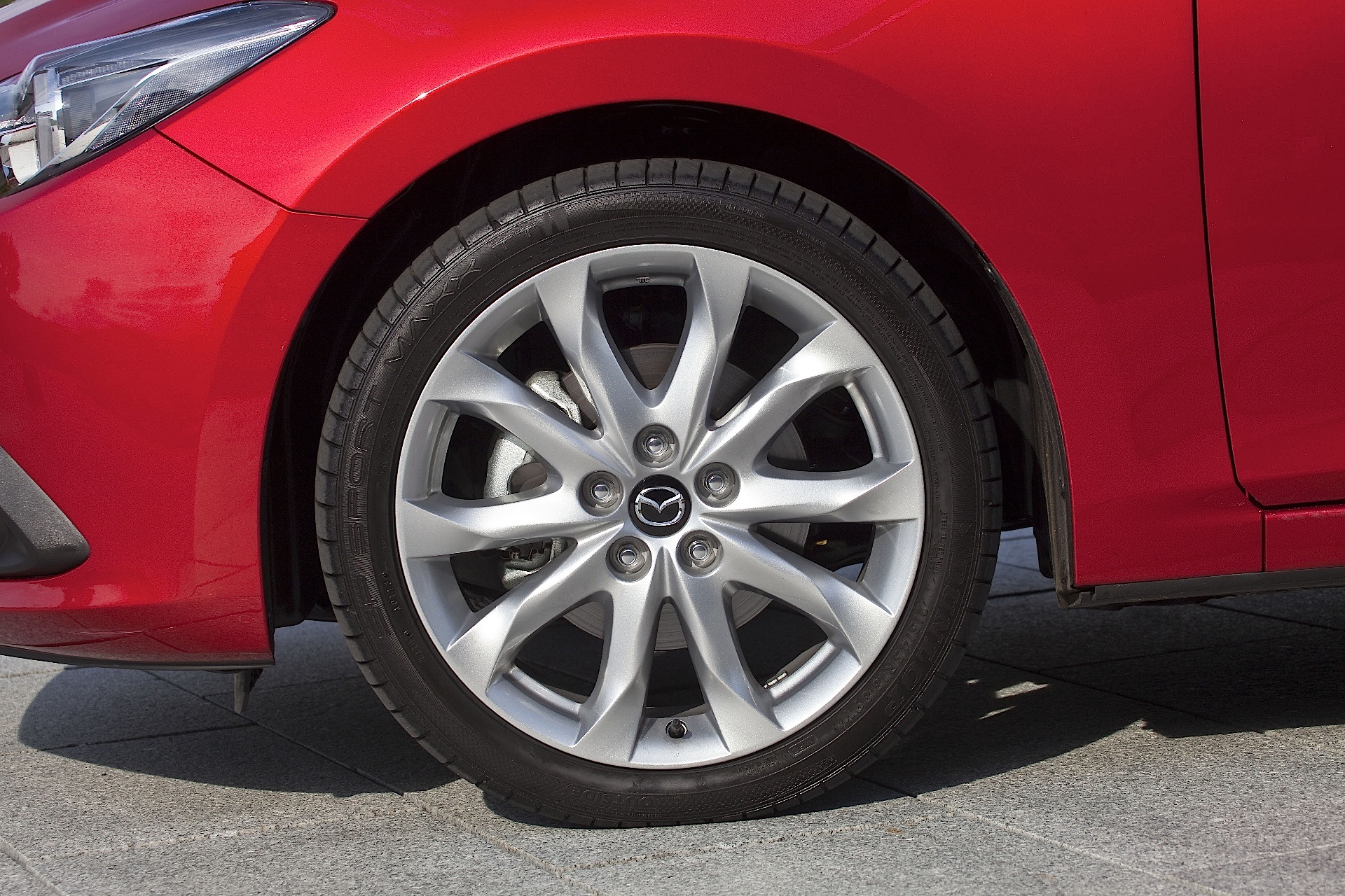 Mazda 3 / Axela Hatchback photo 29