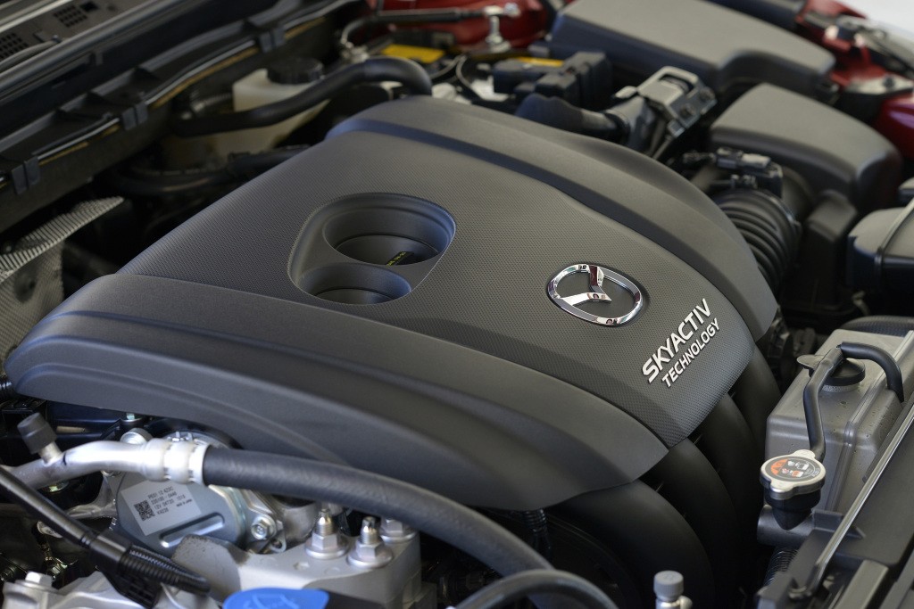 Mazda 3 / Axela Hatchback photo 19