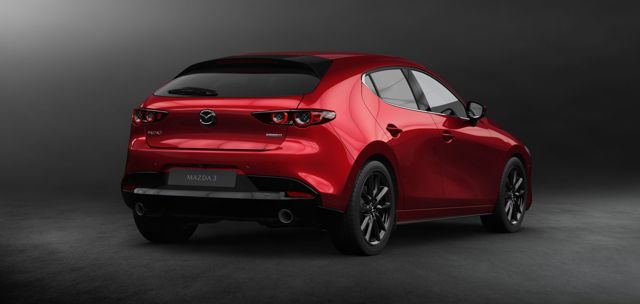 Mazda 3 / Axela Hatchback photo 8
