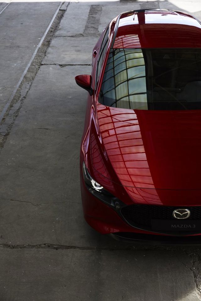 Mazda 3 / Axela Hatchback photo 4