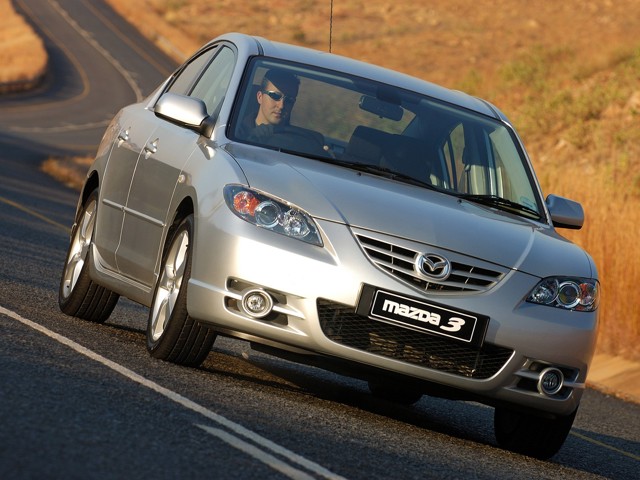 Mazda 3 / Axela Sedan photo 10