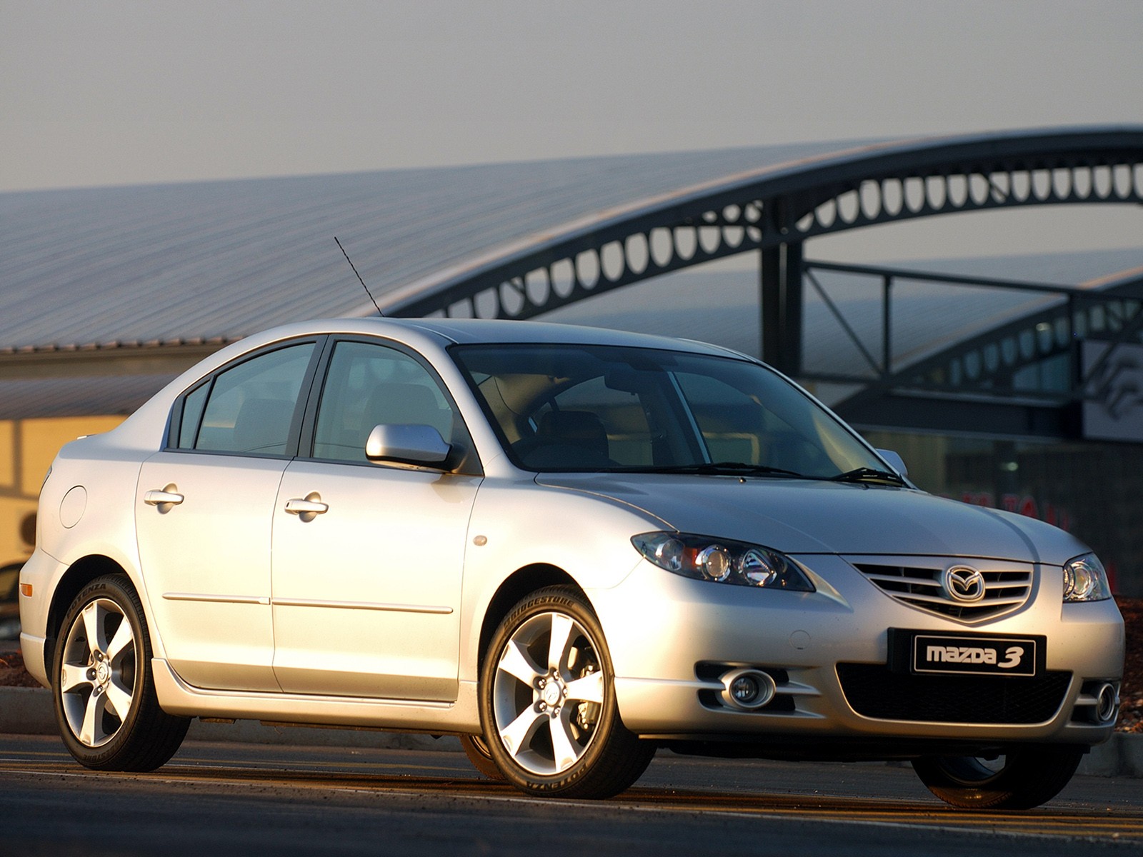 Mazda 3 / Axela Sedan photo 13