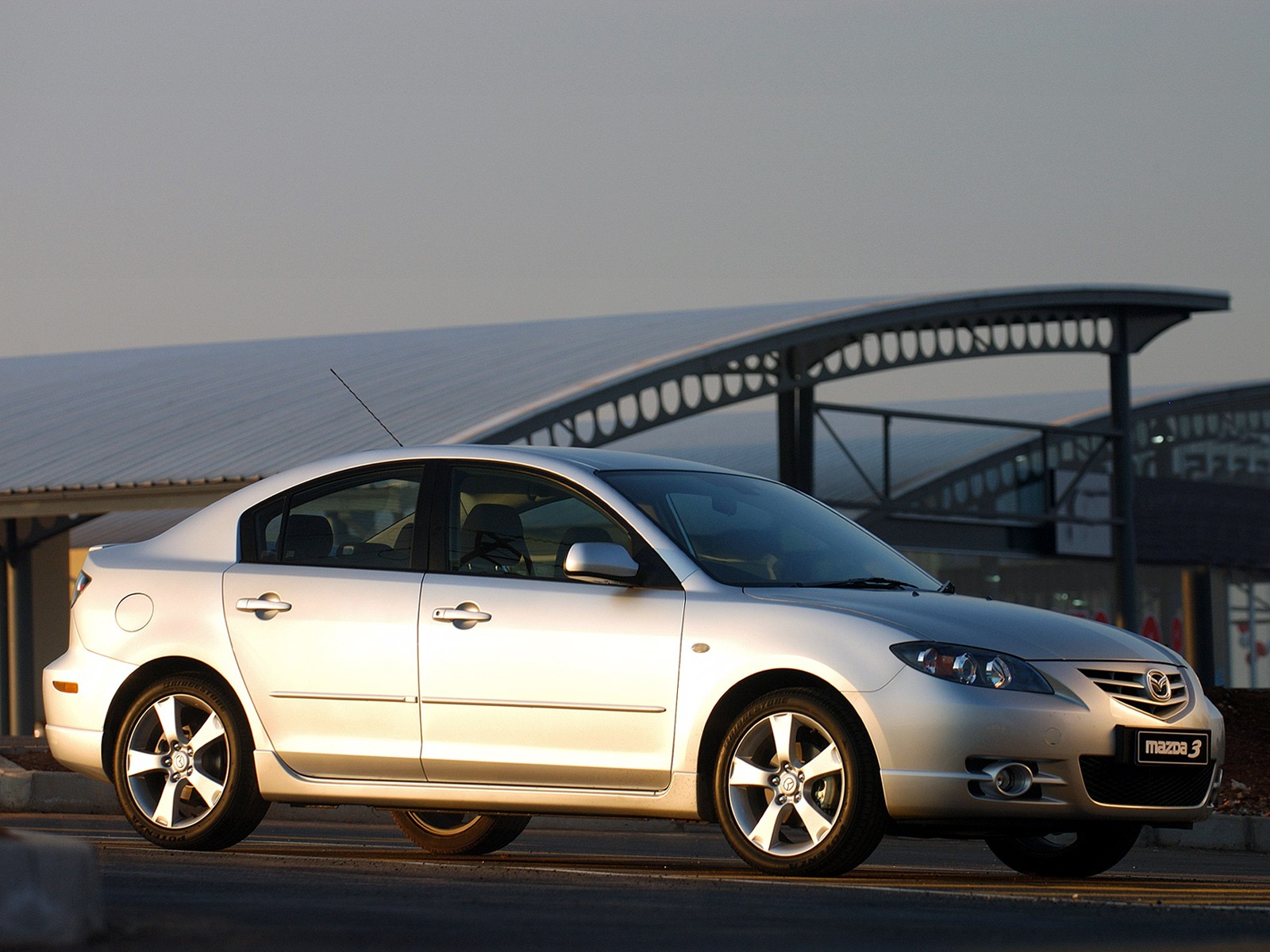 Mazda 3 / Axela Sedan photo 15