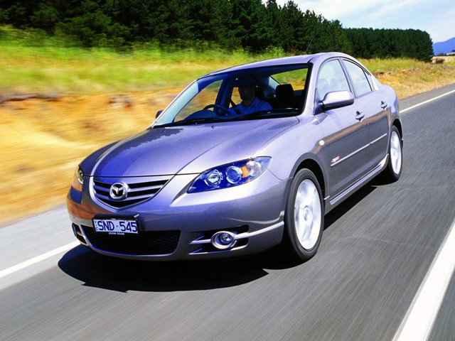 Mazda 3 / Axela Sedan photo 22
