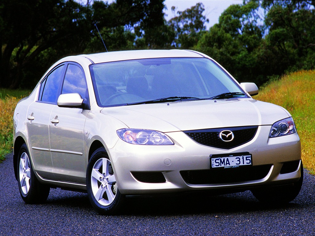 Mazda 3 / Axela Sedan photo 27