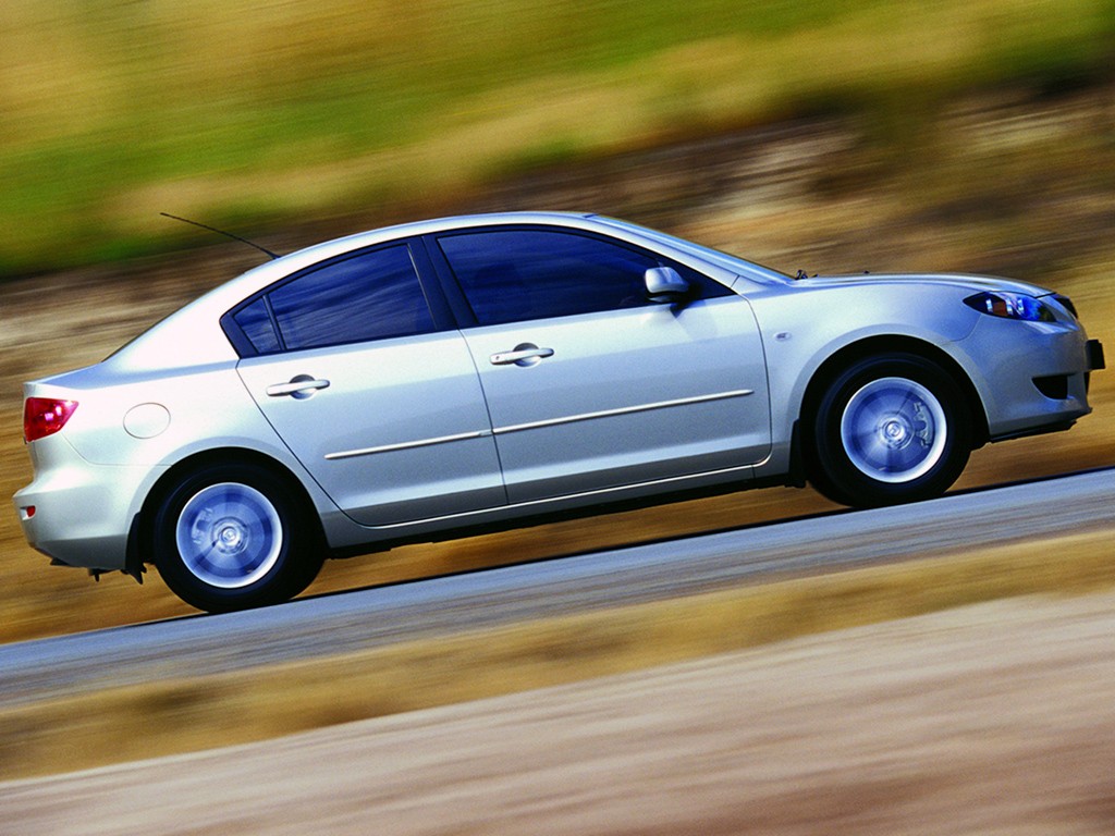 Mazda 3 / Axela Sedan photo 29