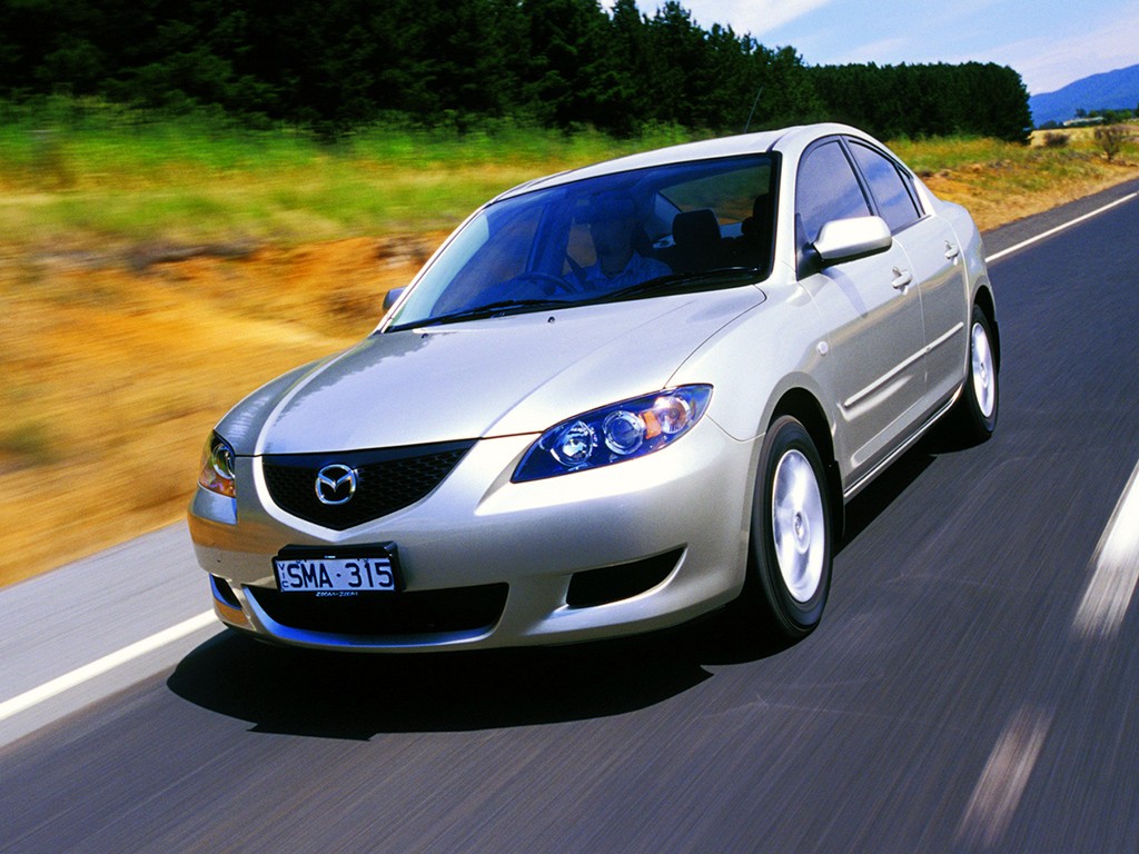 Mazda 3 / Axela Sedan photo 30