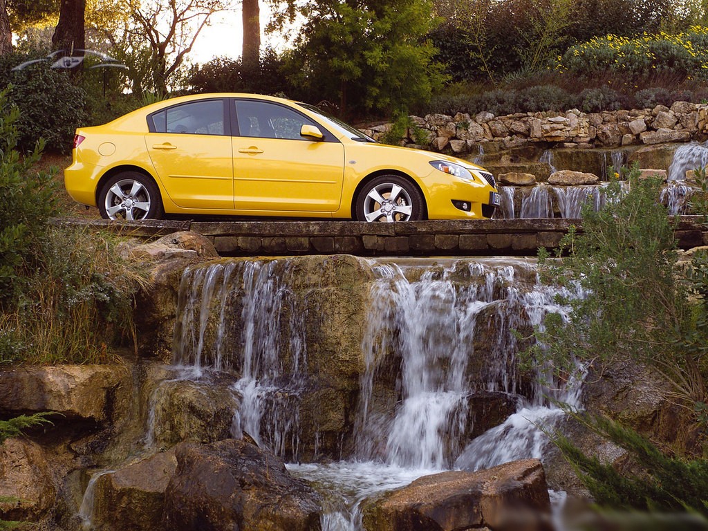 Mazda 3 / Axela Sedan photo 33