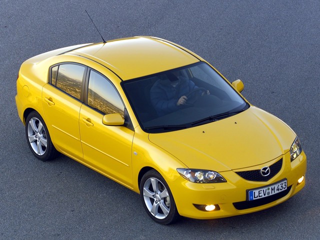 Mazda 3 / Axela Sedan photo 39