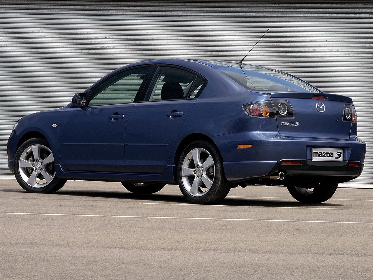 Mazda 3 / Axela Sedan photo 7