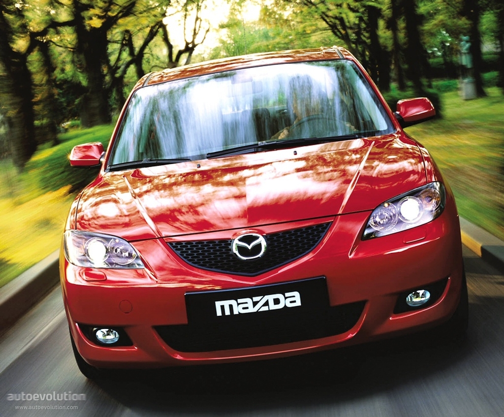 Mazda 3 / Axela Sedan photo 2