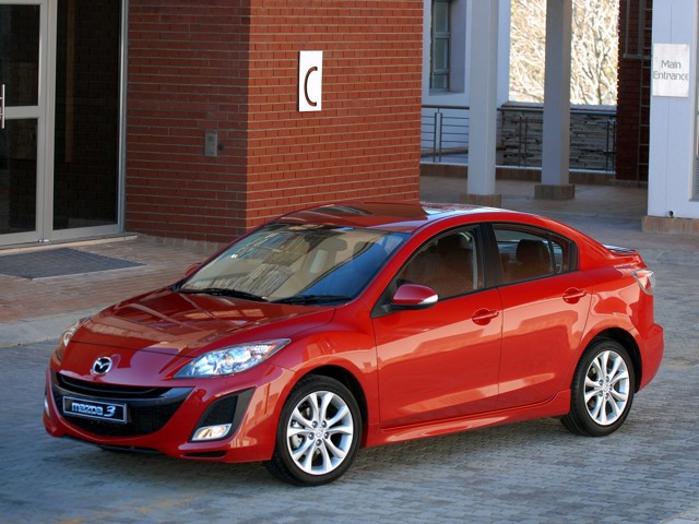 Mazda 3 / Axela Sedan photo 10