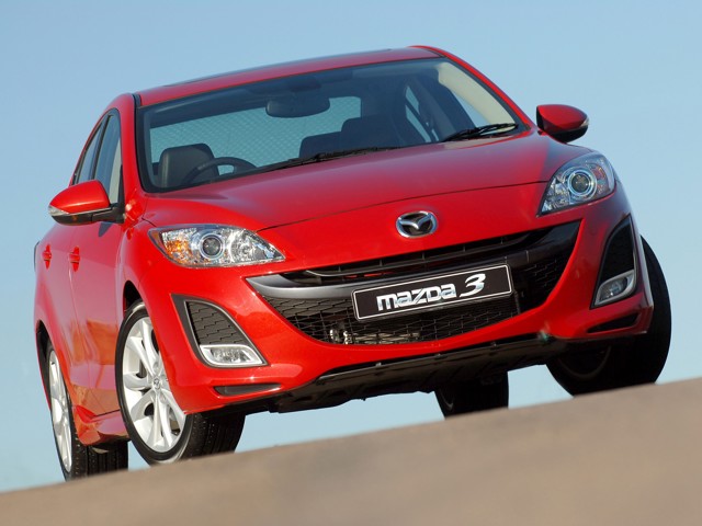 Mazda 3 / Axela Sedan photo 11