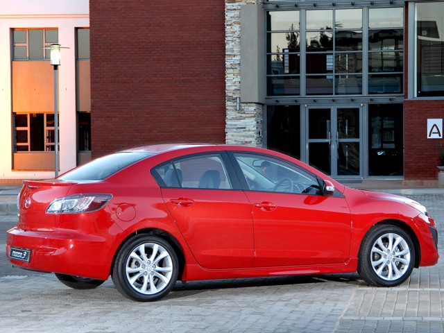 Mazda 3 / Axela Sedan photo 18