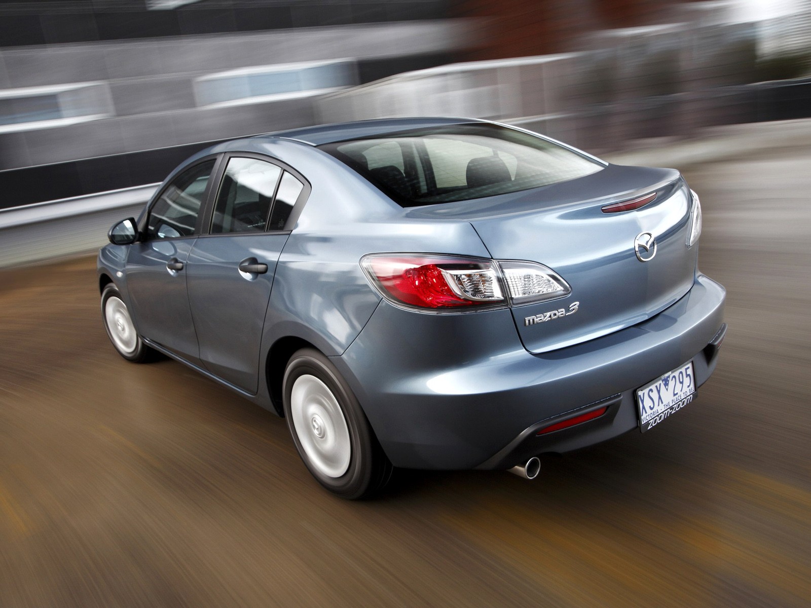 Mazda 3 / Axela Sedan photo 24