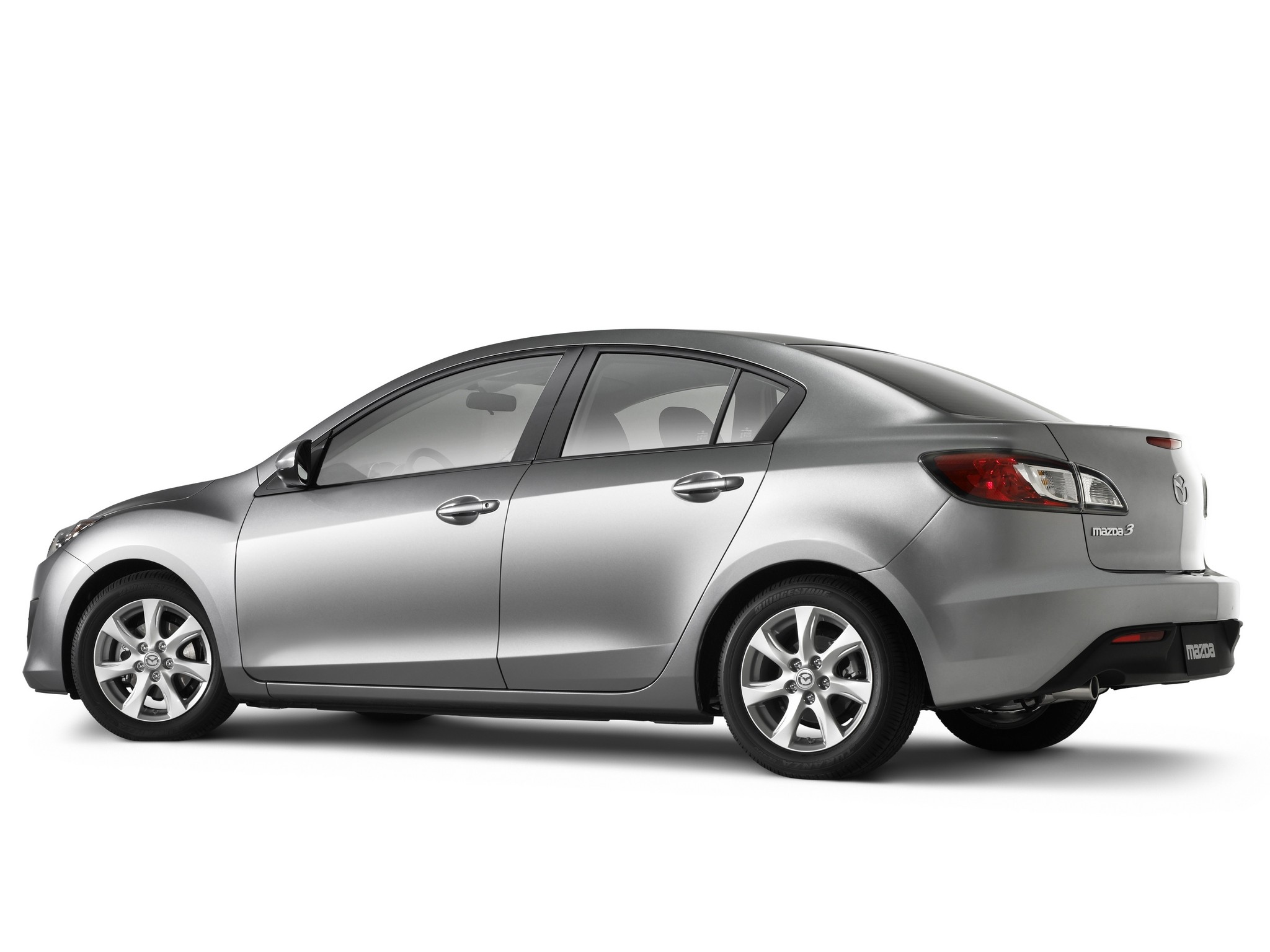 Mazda 3 / Axela Sedan photo 47