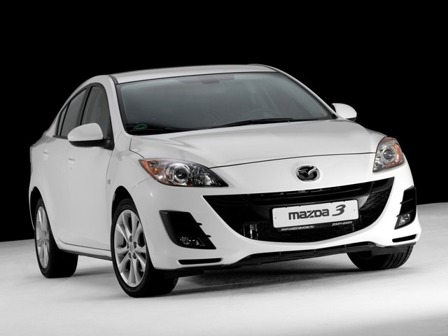 Mazda 3 / Axela Sedan photo 57
