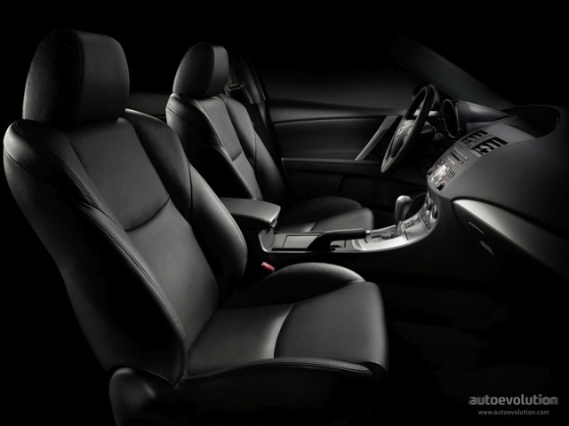 Mazda 3 / Axela Sedan photo 79