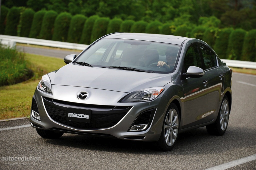 Mazda 3 / Axela Sedan photo 4
