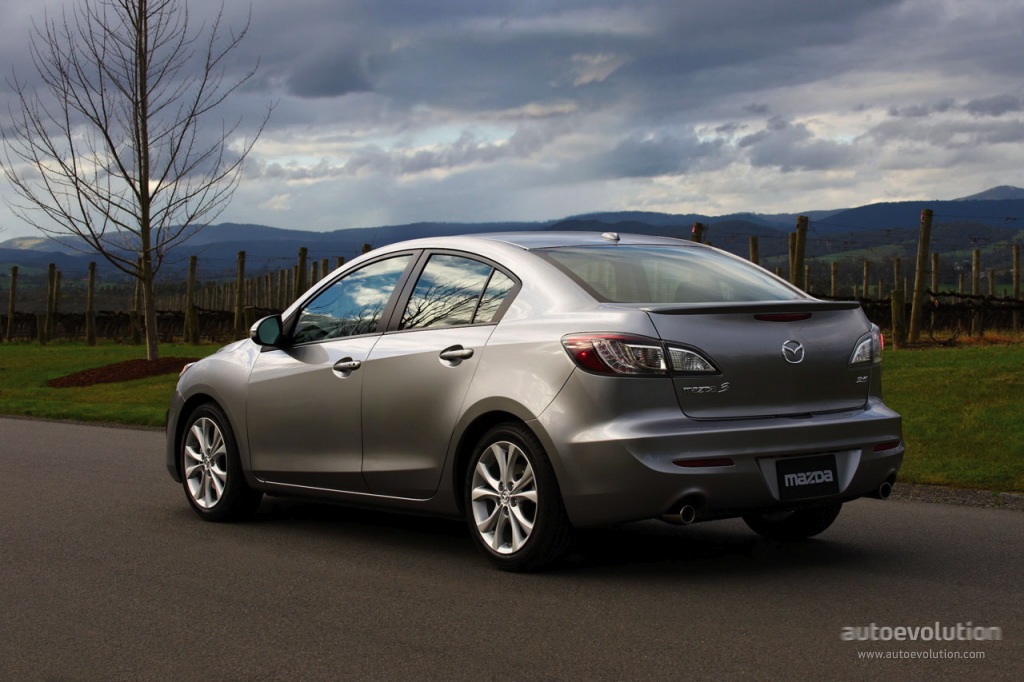Mazda 3 / Axela Sedan photo 6
