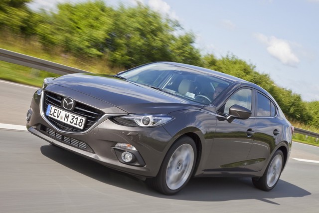 Mazda 3 / Axela Sedan Foto 1