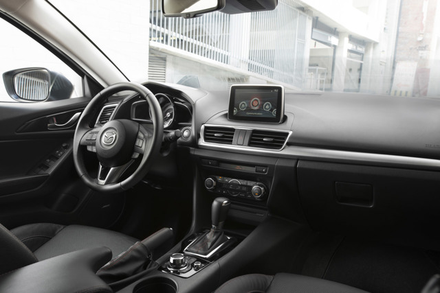 Mazda 3 / Axela Sedan Foto 29