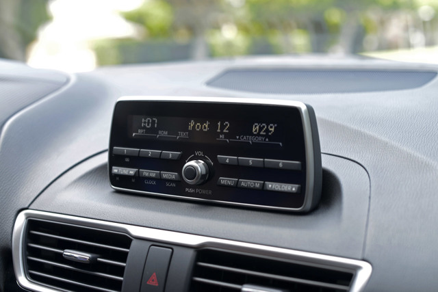 Mazda 3 / Axela Sedan Foto 48