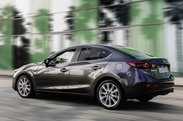Mazda 3 / Axela Sedan foto 6