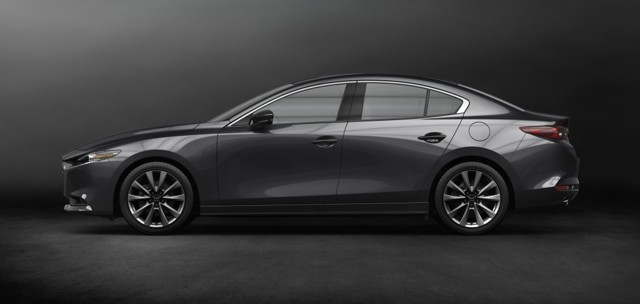 Mazda 3 / Axela Sedan photo 7