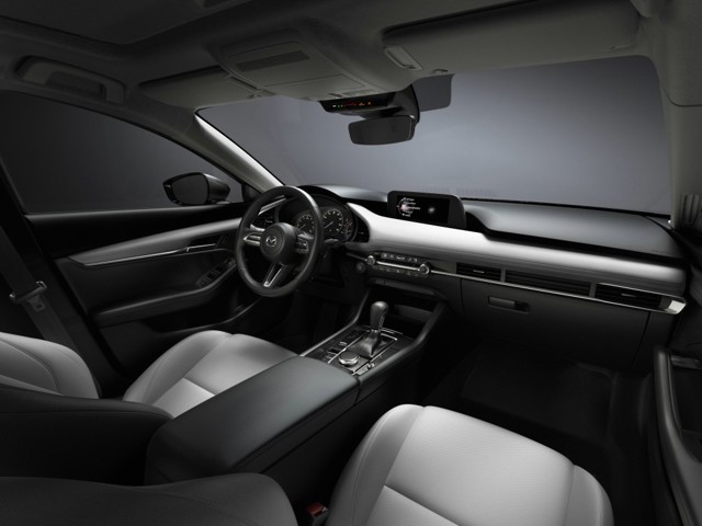 Mazda 3 / Axela Sedan photo 14