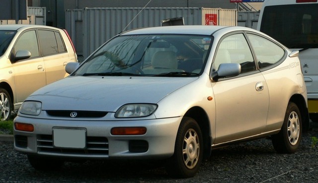 Mazda 323 Hatchback photo 6
