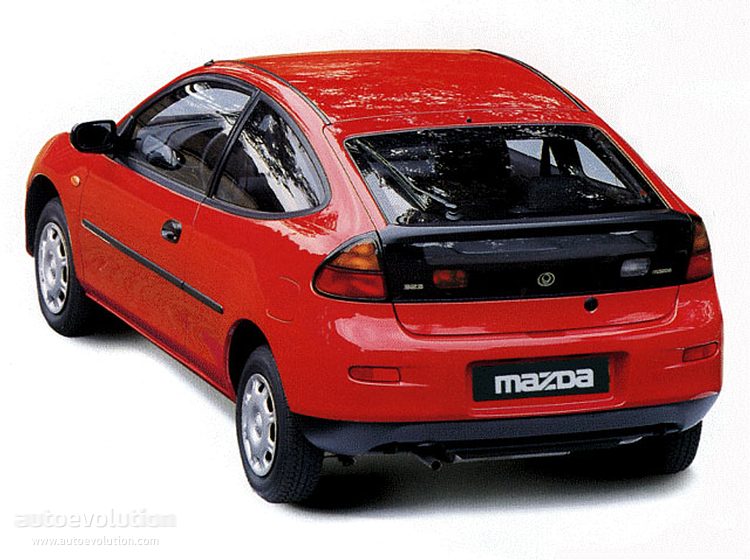 Mazda 323 Hatchback photo 2