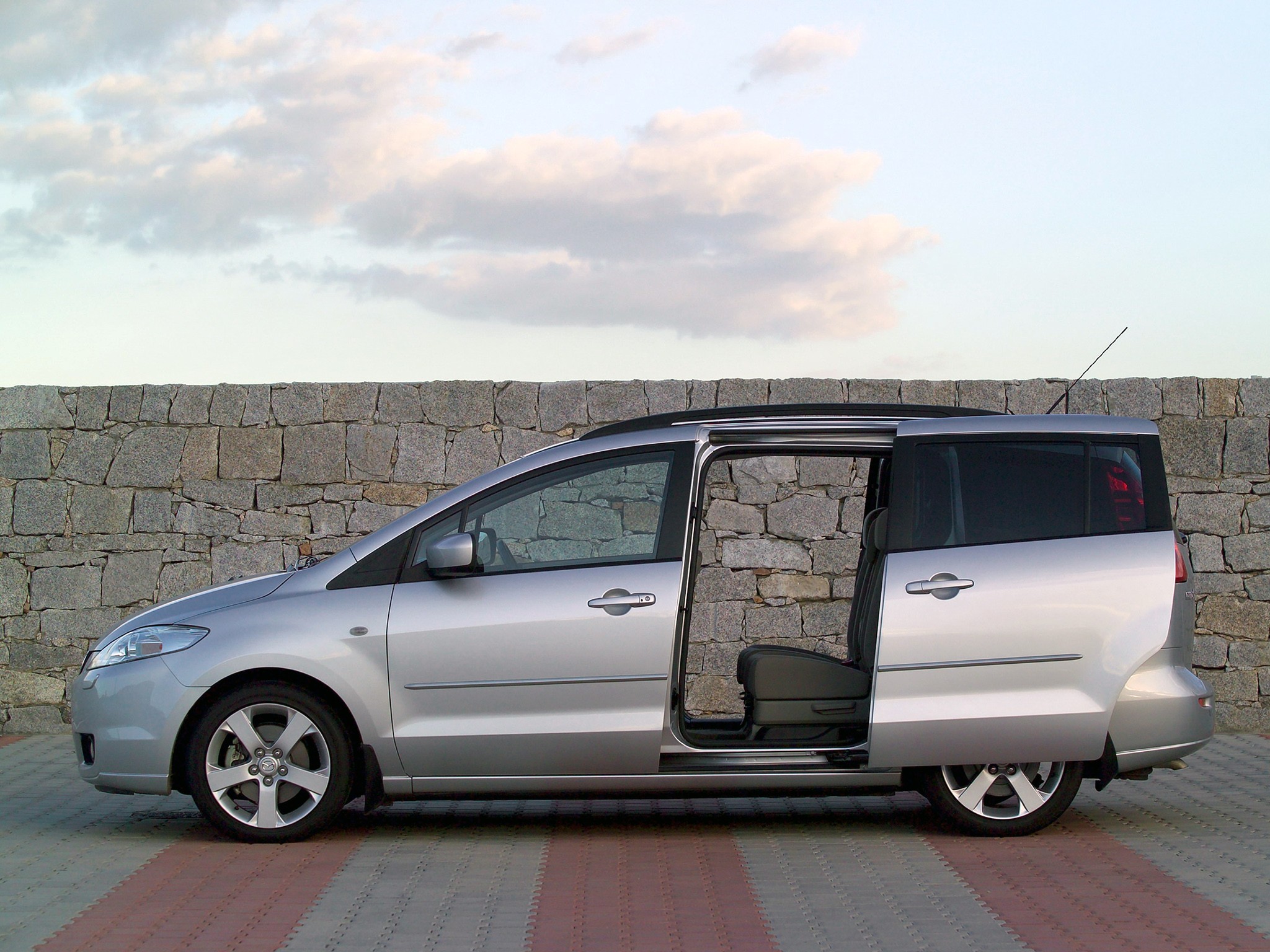 Mazda 5 / Premacy photo 13