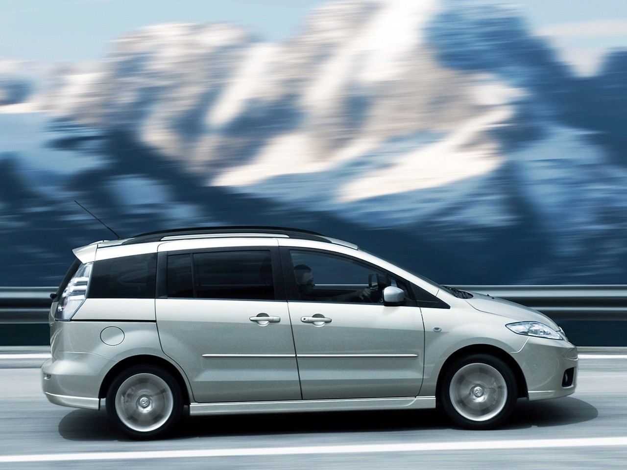 Mazda 5 / Premacy photo 20