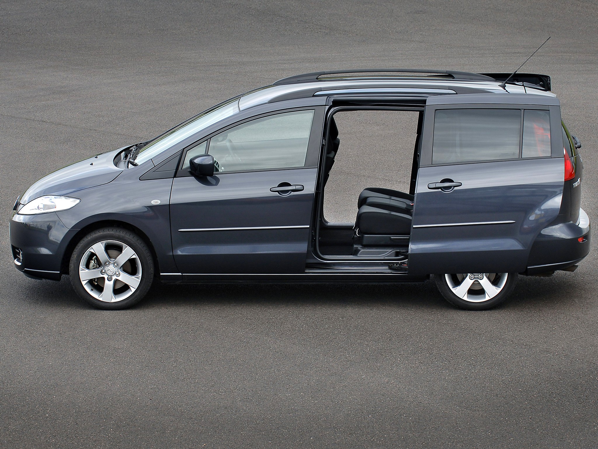 Mazda 5 / Premacy photo 42