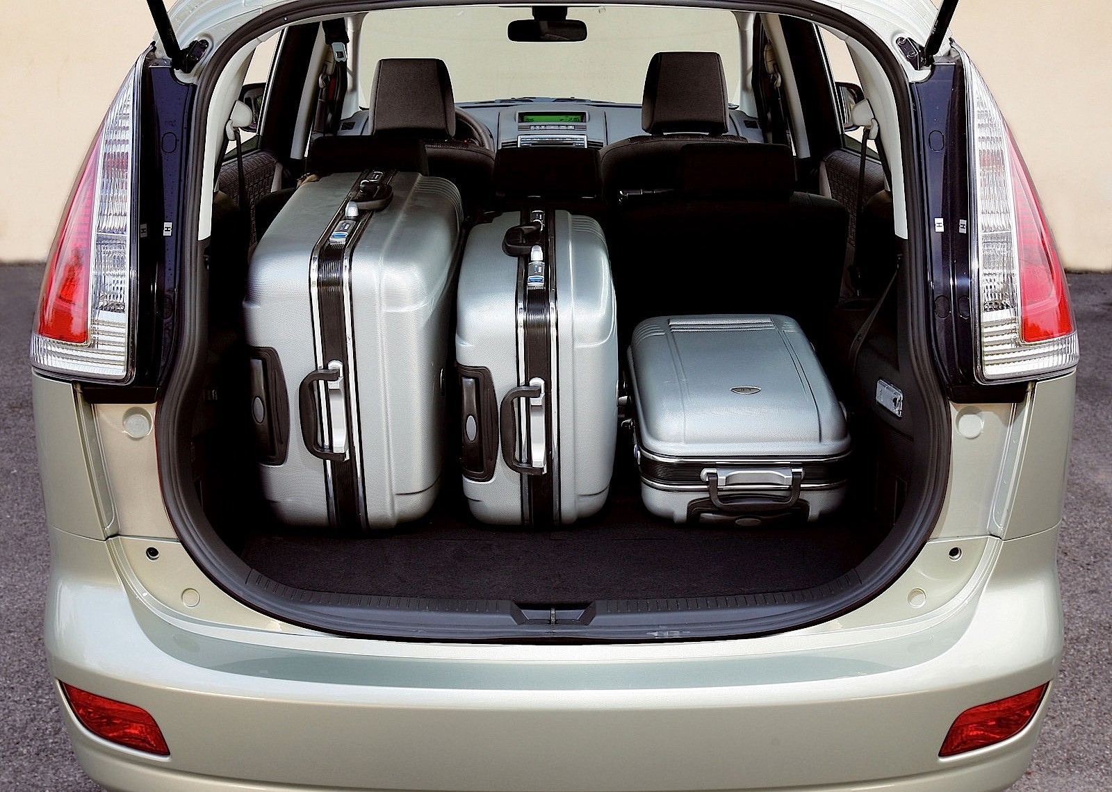 Mazda 5 / Premacy photo 51