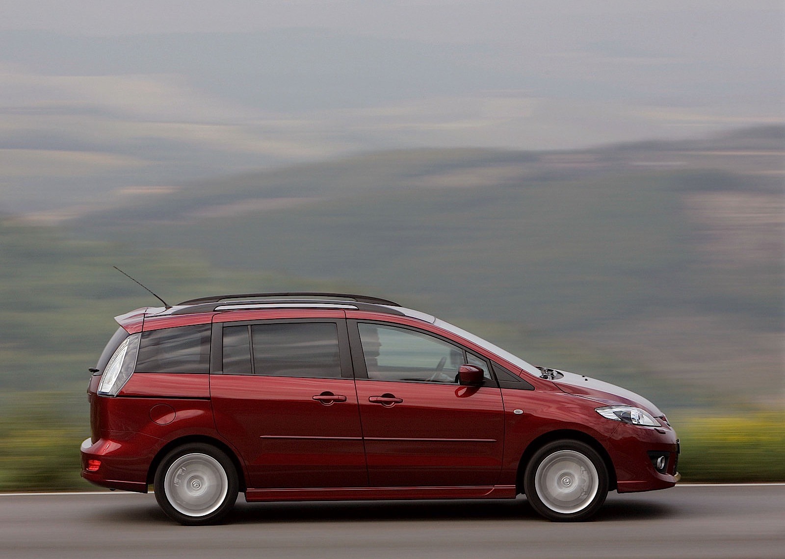 Mazda 5 / Premacy photo 22