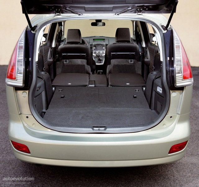 Mazda 5 / Premacy photo 43