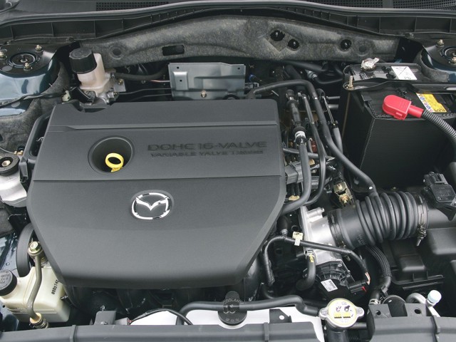 Mazda 6 / Atenza Hatchback photo 32