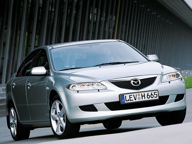 Mazda 6 / Atenza Hatchback photo 21