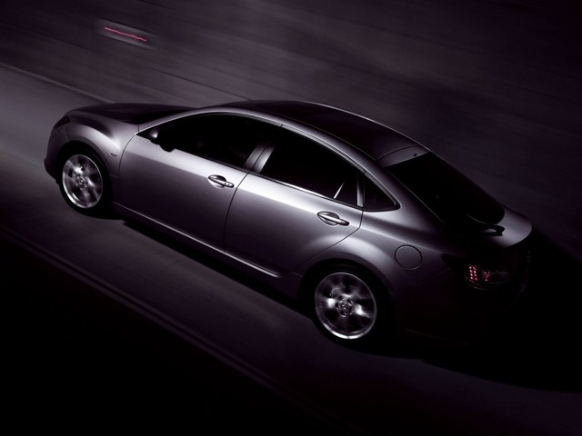 Mazda 6 / Atenza Hatchback photo 7
