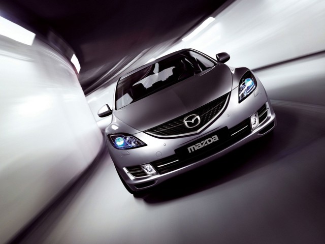 Mazda 6 / Atenza Hatchback photo 8
