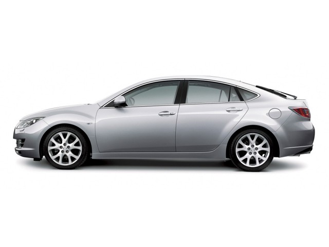 Mazda 6 / Atenza Hatchback photo 11