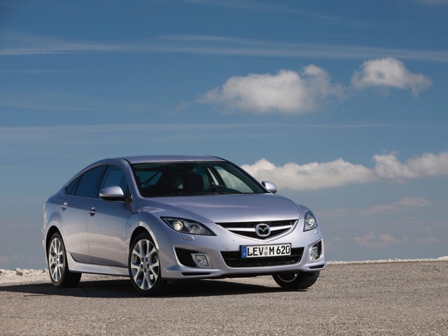 Mazda 6 / Atenza Hatchback photo 18