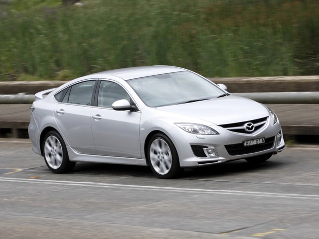 Mazda 6 / Atenza Hatchback photo 26